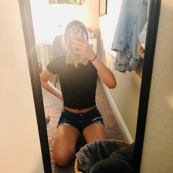 RARE brandy melville leopard collar caroline!! - Picture 2 of 3